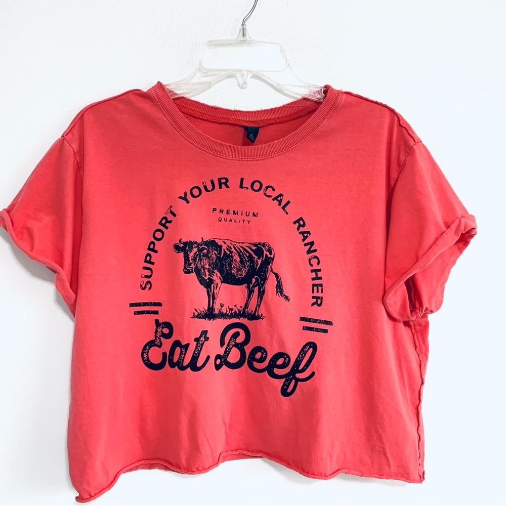 Support your local Ranchers, Eat Beef. Coral black cropped tee shirt, cowgirl